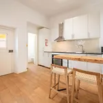 Guest house Guestready - Romantic Nook In Adraga Colares